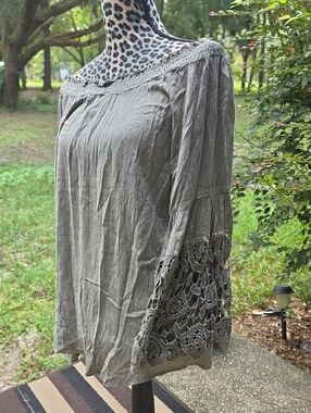 Studio West Gray and Black Women's Sweater XL